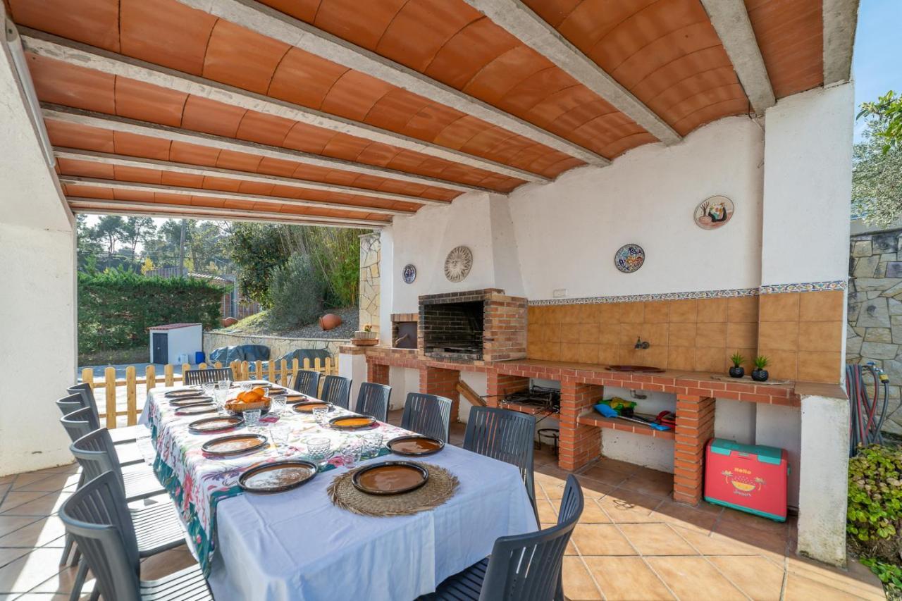 Masia Can Magan Lux, Ideal Grupos 20Pax Palafolls Exterior photo